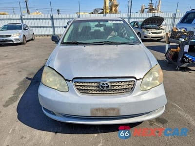 Piąte zdjęcie samochodu w środku: 2006 TOYOTA COROLLA LE VIN:1NXBR32E56Z607677 - miniatura