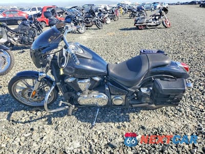 Trzecie zdjęcie samochodu z tyłu: 2009 KAWASAKI VN900 C VIN:JKAVN2C159A025517 - miniatura