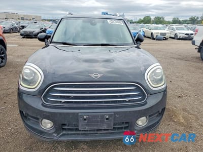 Piąte zdjęcie samochodu w środku: 2019 MINI COOPER COUNTRYMAN ALL4 VIN:WMZYV5C59K3F57695 - miniatura