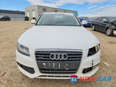 Piąte zdjęcie samochodu w środku: 2009 AUDI A4 2.0T QUATTRO VIN:WAULF78K79N026652 - miniatura