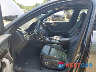 Zdjęcie 7 z 12 samochodu: 2018 AUDI S4 PRESTIGE VIN:WAUC4AF44JA001386 - miniatura