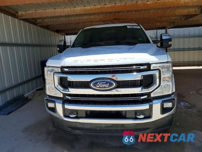 Piąte zdjęcie samochodu w środku: 2022 FORD F250 SUPER DUTY VIN:1FT8W2BT2NEE23810 - miniatura