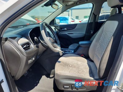 Zdjęcie 7 z 13 samochodu: 2018 CHEVROLET EQUINOX LS VIN:2GNAXHEV5J6317212 - miniatura