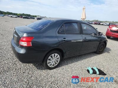 Trzecie zdjęcie samochodu z tyłu: 2007 TOYOTA YARIS BASE VIN:JTDBT923771021895 - miniatura