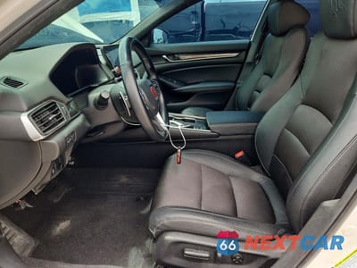 Zdjęcie 7 z 13 samochodu: 2019 HONDA ACCORD SPORT VIN:1HGCV2F34KA031181 - miniatura