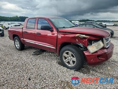 Czwarte zdjęcie samochodu z boku: 2011 DODGE DAKOTA LARAMIE VIN:1D7RE5GP8BS583682 - miniatura
