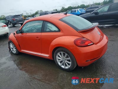 Drugie zdjęcie samochodu z przodu: 2018 VOLKSWAGEN BEETLE S VIN:3VWFD7AT2JM713347 - miniatura