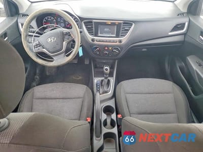 Zdjęcie 8 z 12 samochodu: 2018 HYUNDAI ACCENT SE VIN:3KPC24A31JE025960 - miniatura