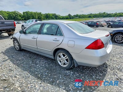 Drugie zdjęcie samochodu z przodu: 2007 HONDA ACCORD EX VIN:1HGCM56767A121589 - miniatura