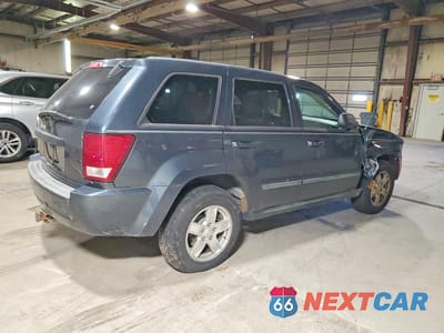 Trzecie zdjęcie samochodu z tyłu: 2007 JEEP GRAND CHEROKEE LAREDO VIN:1J8GR48K67C614117 - miniatura