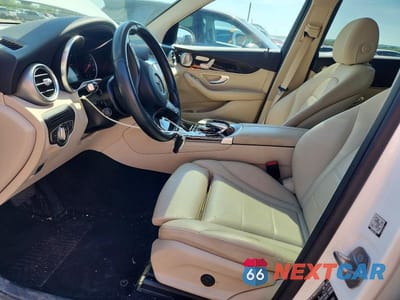 Zdjęcie 7 z 13 samochodu: 2017 MERCEDES-BENZ GLC 300 4MATIC VIN:WDC0G4KB7HF118860 - miniatura