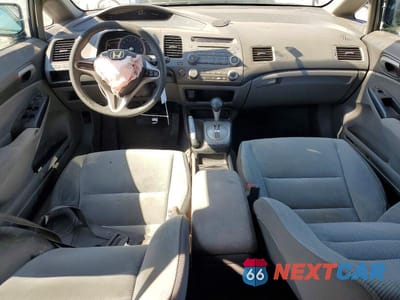 Zdjęcie 8 z 12 samochodu: 2010 HONDA CIVIC LX VIN:19XFA1F58AE053893 - miniatura