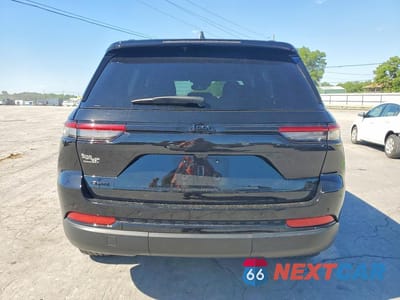 Zdjęcie 6 z 13 samochodu: 2023 JEEP GRAND CHEROKEE LAREDO VIN:1C4RJHAGXPC560213 - miniatura