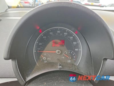 Zdjęcie 9 z 12 samochodu: 2007 VOLKSWAGEN NEW BEETLE 2.5L OPTION PACKAGE 1 VIN:3VWRW31C37M514297 - miniatura
