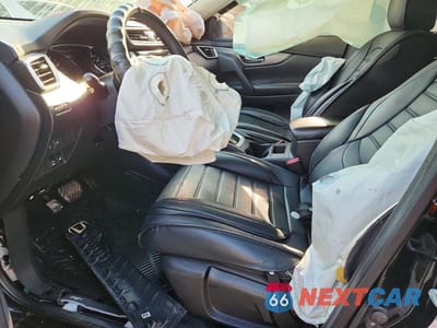 Zdjęcie 7 z 13 samochodu: 2016 NISSAN ROGUE S VIN:KNMAT2MV8GP604975 - miniatura