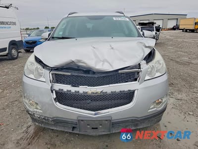 Piąte zdjęcie samochodu w środku: 2012 CHEVROLET TRAVERSE LT VIN:1GNKRGED0CJ196305 - miniatura