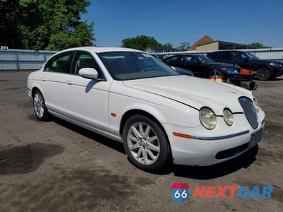 Czwarte zdjęcie samochodu z boku: 2006 JAGUAR S-TYPE VIN:SAJWA01A26FN57272 - miniatura