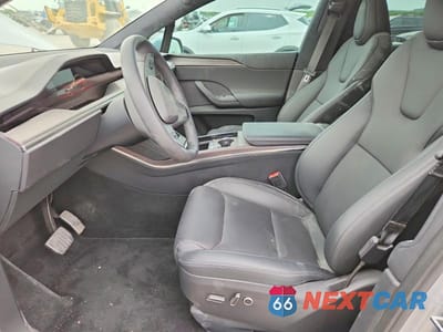 Zdjęcie 7 z 13 samochodu: 2026 TESLA MODEL X VIN:7SAXCBE54TF480395 - miniatura