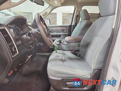 Zdjęcie 7 z 12 samochodu: 2013 RAM 1500 SLT VIN:1C6RR7GT3DS675042 - miniatura