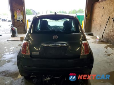 Zdjęcie 6 z 13 samochodu: 2015 FIAT 500 POP VIN:3C3CFFARXFT502199 - miniatura