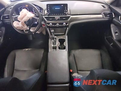 Zdjęcie 8 z 12 samochodu: 2019 HONDA ACCORD LX VIN:1HGCV1F13KA132379 - miniatura