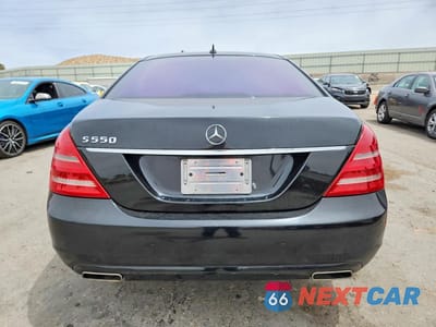 Zdjęcie 6 z 12 samochodu: 2012 MERCEDES-BENZ S 550 VIN:WDDNG7DB5CA465111 - miniatura