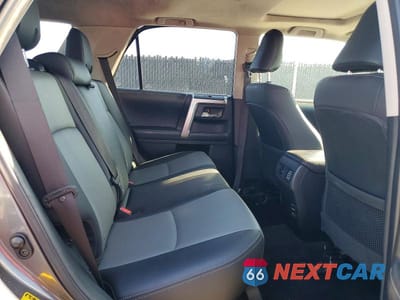 Zdjęcie 11 z 13 samochodu: 2019 TOYOTA 4RUNNER SR5 PREMIUM VIN:JTEZU5JR3K5204119 - miniatura