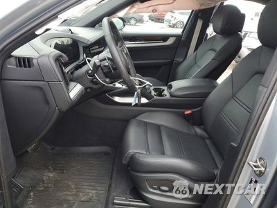 Zdjęcie 7 z 12 samochodu: 2025 PORSCHE CAYENNE COUPE VIN:WP1BA2AYXSDA31935 - miniatura