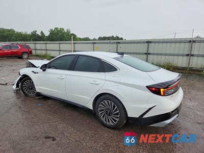 Drugie zdjęcie samochodu z przodu: 2025 HYUNDAI SONATA HYBRID SEL VIN:KMHL34JJ4SA104700 - miniatura