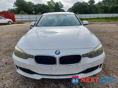 Piąte zdjęcie samochodu w środku: 2015 BMW 328 I VIN:WBA3A5C58FP605458 - miniatura