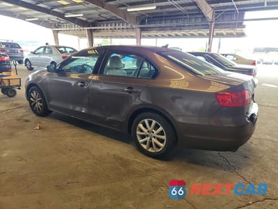 Drugie zdjęcie samochodu z przodu: 2011 VOLKSWAGEN JETTA SE VIN:3VWDZ7AJ3BM349142 - miniatura