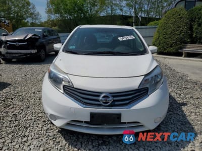 Piąte zdjęcie samochodu w środku: 2016 NISSAN VERSA NOTE S PLUS VIN:3N1CE2CP8GL370938 - miniatura
