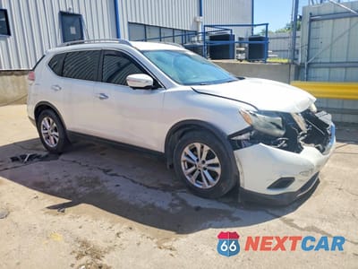 Czwarte zdjęcie samochodu z boku: 2014 NISSAN ROGUE SV VIN:5N1AT2ML2EC773582 - miniatura