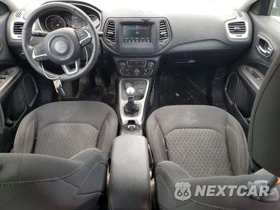 Zdjęcie 8 z 13 samochodu: 2019 JEEP COMPASS SPORT VIN:3C4NJDAB9KT849091 - miniatura