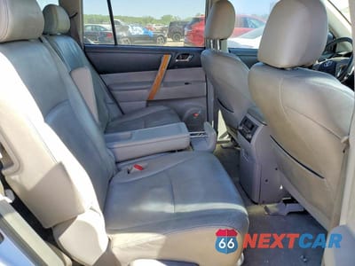 Zdjęcie 11 z 13 samochodu: 2009 TOYOTA HIGHLANDER HYBRID LIMITED VIN:JTEEW44A192026876 - miniatura