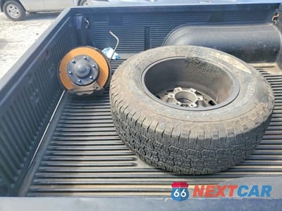 Zdjęcie 12 z 13 samochodu: 2001 TOYOTA TACOMA DOUBLE CAB VIN:5TEHN72N01Z783313 - miniatura