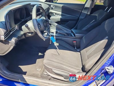 Zdjęcie 7 z 13 samochodu: 2021 HYUNDAI ELANTRA SEL VIN:5NPLM4AG6MH046655 - miniatura