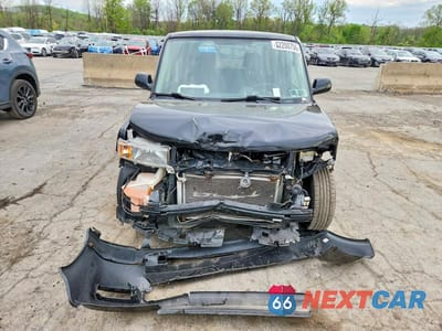 Piąte zdjęcie samochodu w środku: 2006 TOYOTA SCION XB VIN:JTLKT334364053801 - miniatura