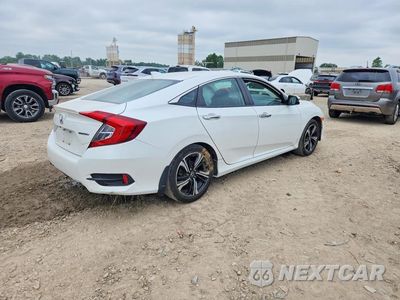 Trzecie zdjęcie samochodu z tyłu: 2017 HONDA CIVIC TOURING VIN:19XFC1F97HE008175 - miniatura