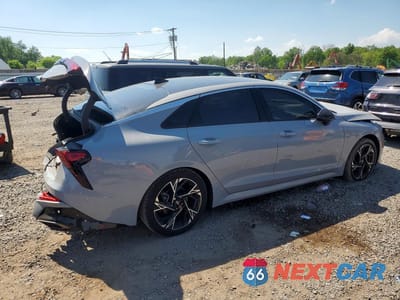 Trzecie zdjęcie samochodu z tyłu: 2025 KIA K5 GT LINE VIN:KNAG64J71S5374703 - miniatura
