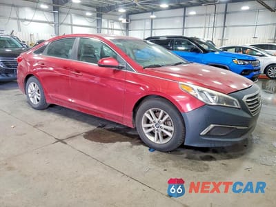 Czwarte zdjęcie samochodu z boku: 2016 HYUNDAI SONATA SE VIN:5NPE24AF0GH317946 - miniatura