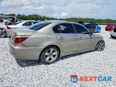 Trzecie zdjęcie samochodu z tyłu: 2008 BMW 535 I VIN:WBANW13558CZ76753 - miniatura