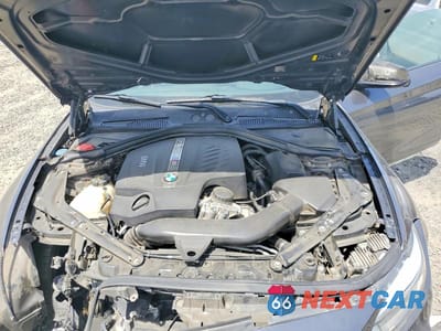 Zdjęcie 11 z 12 samochodu: 2017 BMW M2 VIN:WBS1H9C54HV887070 - miniatura