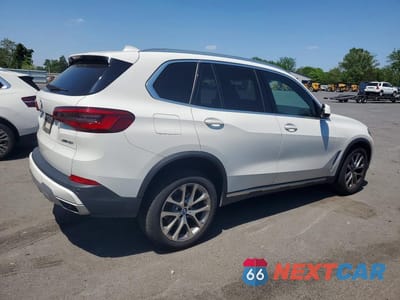 Trzecie zdjęcie samochodu z tyłu: 2020 BMW X5 XDRIVE40I VIN:5UXCR6C00L9B82799 - miniatura