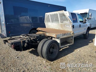 Trzecie zdjęcie samochodu z tyłu: 2000 FORD F450 SUPER DUTY VIN:1FDXW46F2YED34105 - miniatura