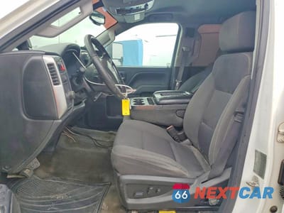 Zdjęcie 7 z 12 samochodu: 2015 CHEVROLET SILVERADO C3500 LT VIN:1GB4CZC84FF504284 - miniatura