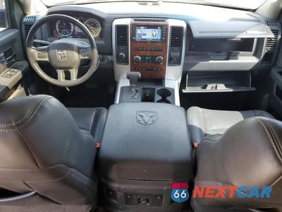 Zdjęcie 8 z 12 samochodu: 2012 DODGE RAM 1500 LARAMIE VIN:1C6RD7NT1CS280065 - miniatura