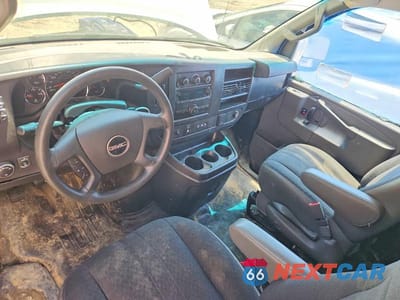 Zdjęcie 8 z 14 samochodu: 2021 GMC SAVANA G2500 VIN:1GTW7AF71M1246393 - miniatura