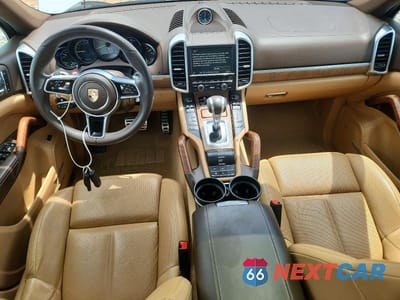 Zdjęcie 8 z 12 samochodu: 2016 PORSCHE CAYENNE SE HYBRID VIN:WP1AE2A21GLA62953 - miniatura