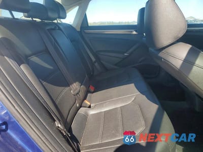Zdjęcie 10 z 12 samochodu: 2016 VOLKSWAGEN PASSAT SE VIN:1VWBT7A39GC061726 - miniatura